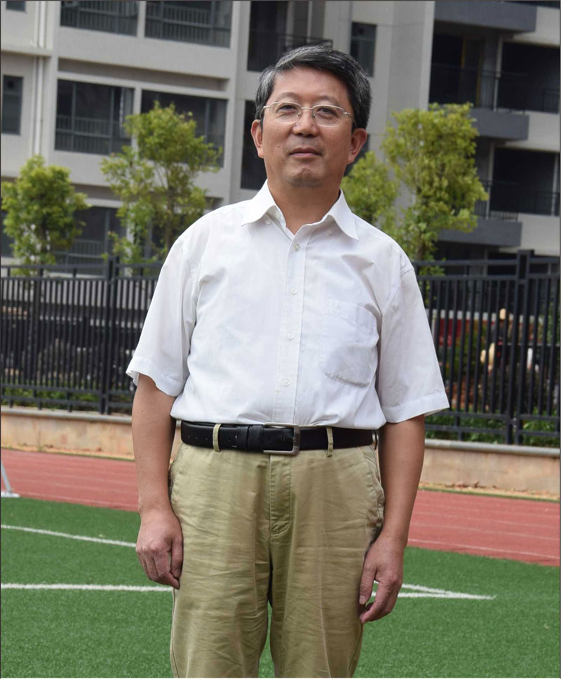 杨爱斌